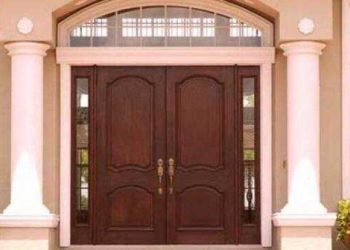 घर के मुख्य दरवाजे से जुड़ी इन बातों का रखें ध्यान, होगी बरकत