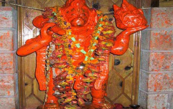 हनुमानजी को खुश करने के लिए जरूर करें टोटके, जाग जाएगी सोई किस्मत