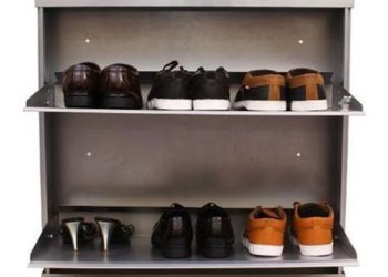 वास्तु शास्त्र : जूते पहने से पहले जरूर ध्यान रखें ये बातें