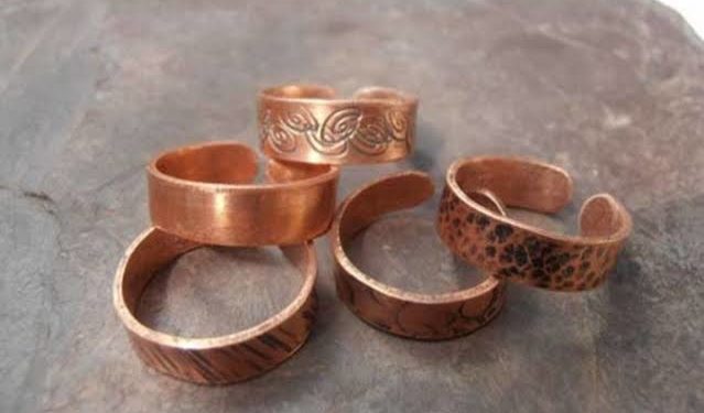 Vastu Shastra: Copper ring worn in the finger of this hand, will become all spoiled work