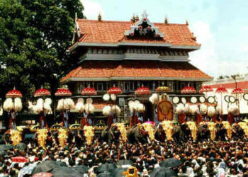 கொரோனா வைரஸ் : திருச்சூர் பூரம் திருவிழா, திருநள்ளாறு சனீஸ்வரன் கோவில் பிரம்மோற்சவ விழா ரத்து | Thrissur Pooram festival, Tirunallar festival cancelled due to lock down